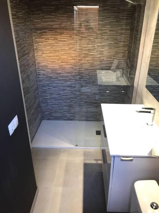 Modern Apartment كوراليهو المظهر الخارجي الصورة