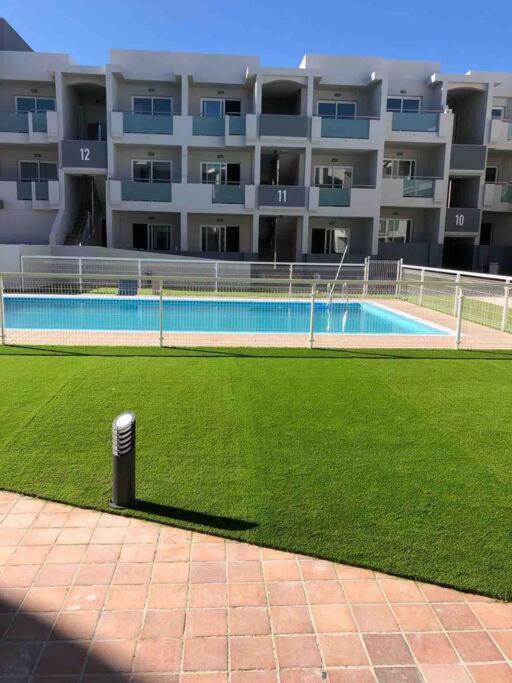 Modern Apartment كوراليهو المظهر الخارجي الصورة