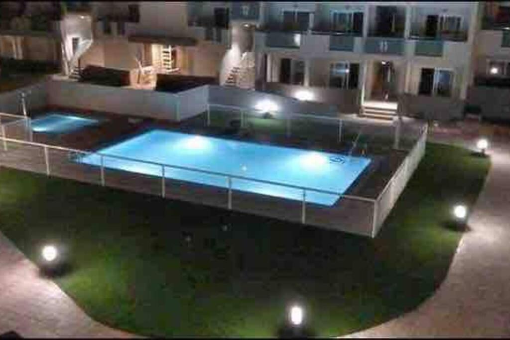 Modern Apartment كوراليهو المظهر الخارجي الصورة